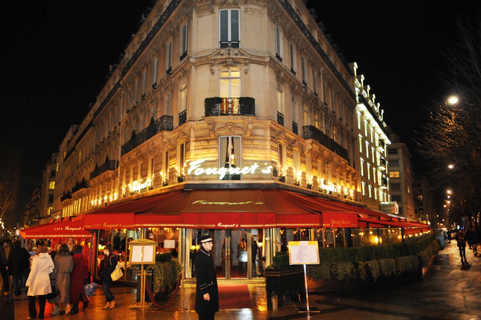 Hotel Fouquet`s Barrière , Париж, Франция view