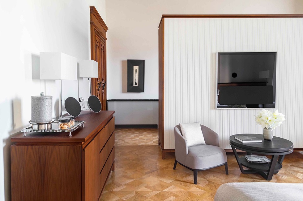 Aman Canal Grande room