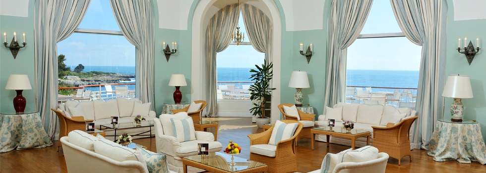 Hotel du Cap Eden-Roc room